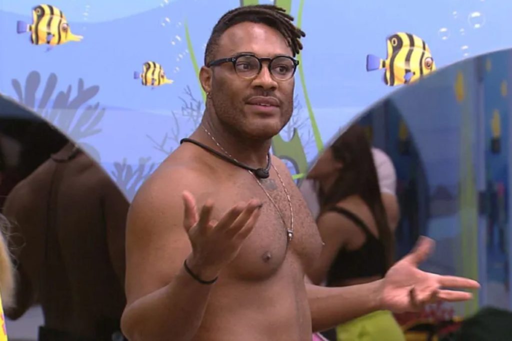 Fred Nicácio sem camisa no BBB23 - METRÓPOLES