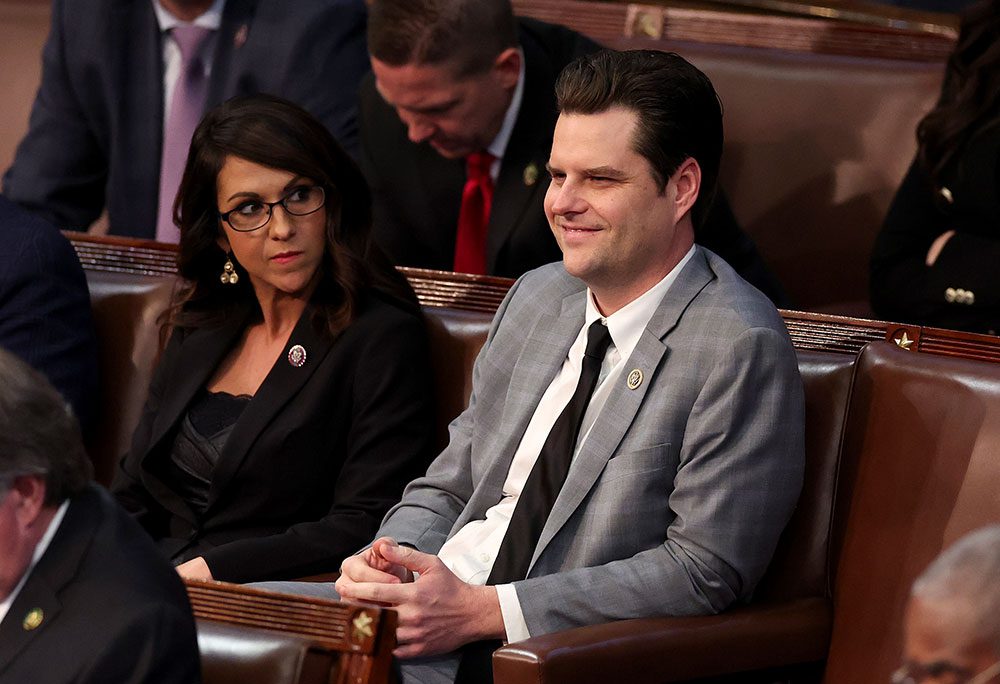 Gaetz e Boebert na Câmara durante o quarto dia de eleições para presidente na sexta-feira, 06 de janeiro.