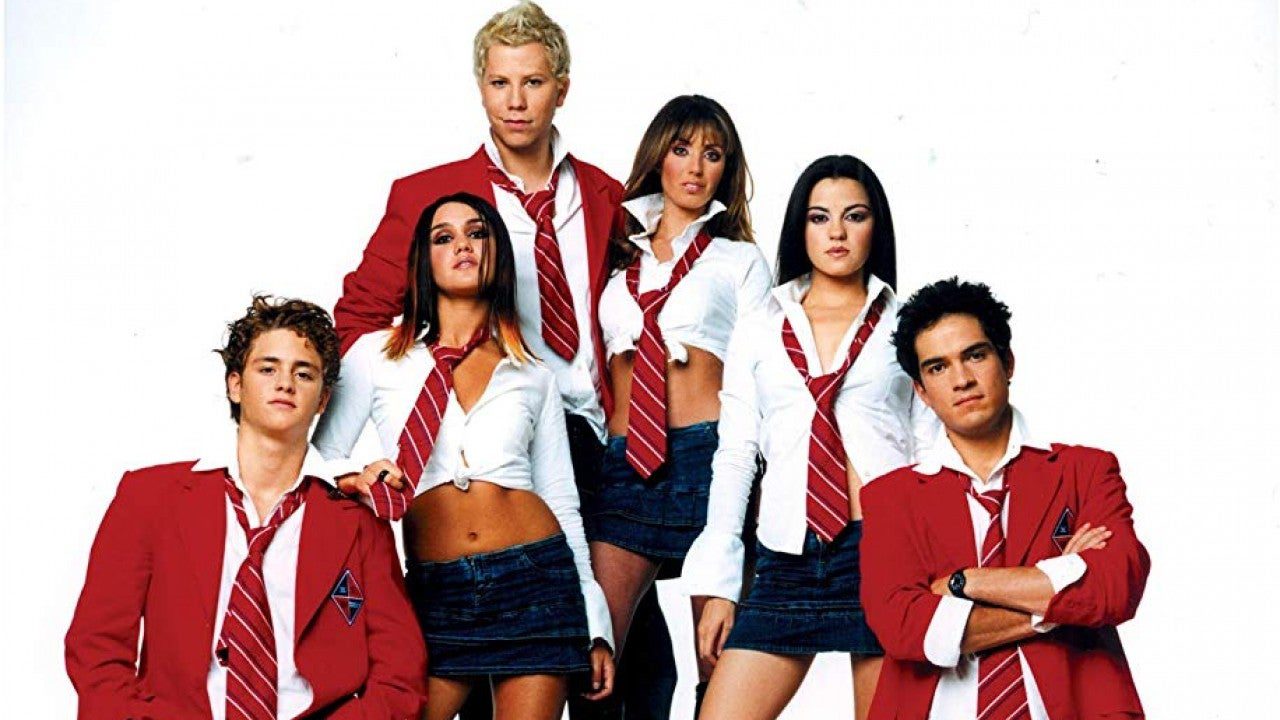 RBD encerrou oficialmente suas atividades em 2008 após um sucesso estrondoso (Foto: Reprodução/Televisa)