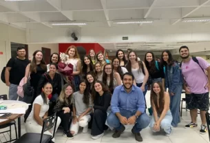 Patrícia foi homenageada por colegas após o episódio.  (Foto: Arquivo Pessoal)