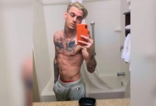 Aaron Carter Onlyfans1